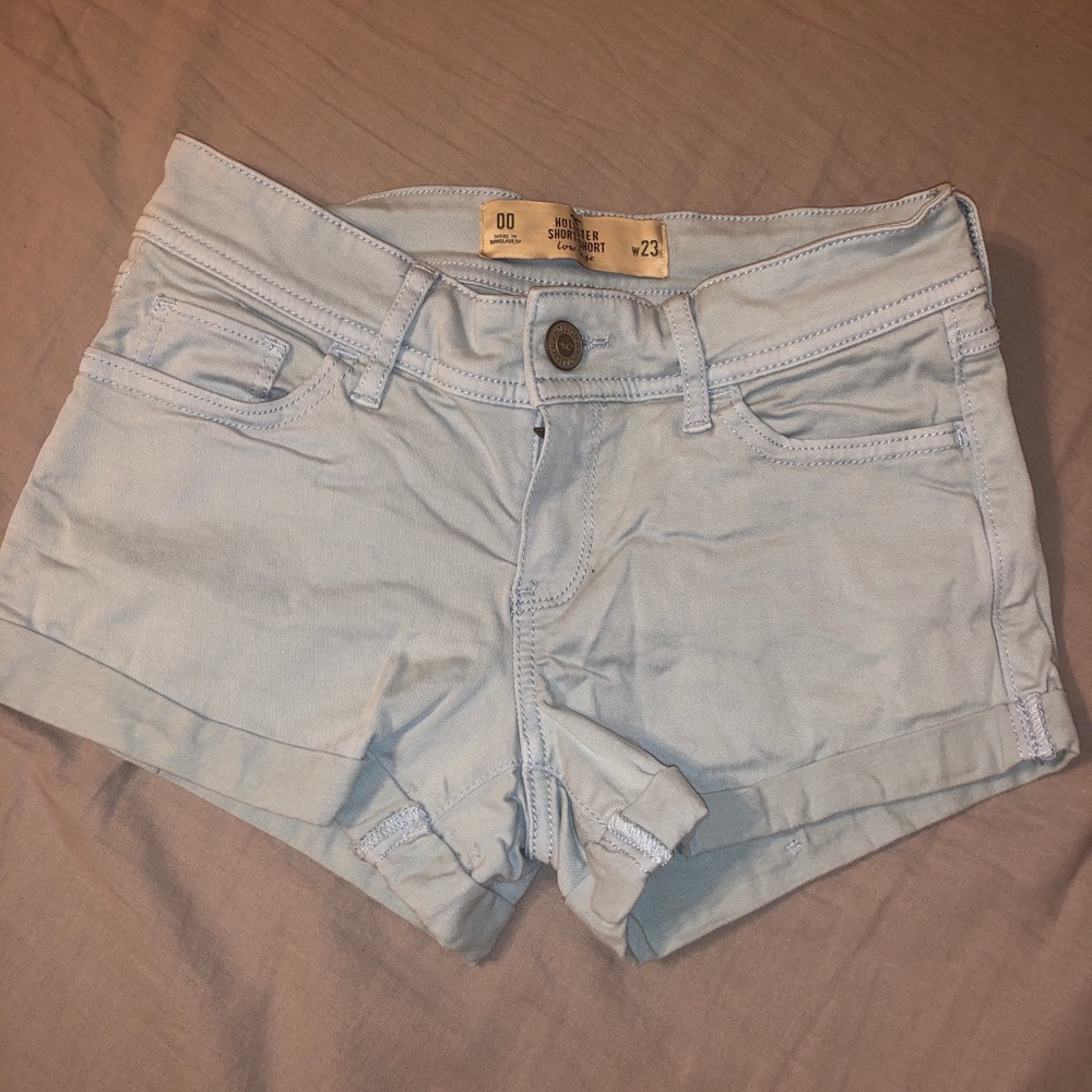 Low rise Hollister shorts